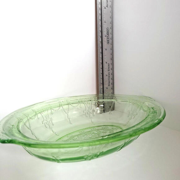 Cameo Ballerina  Anchor Hocking Green  Depression Vaseline Glass 10" x 2 Bowl - Picture 2 of 11
